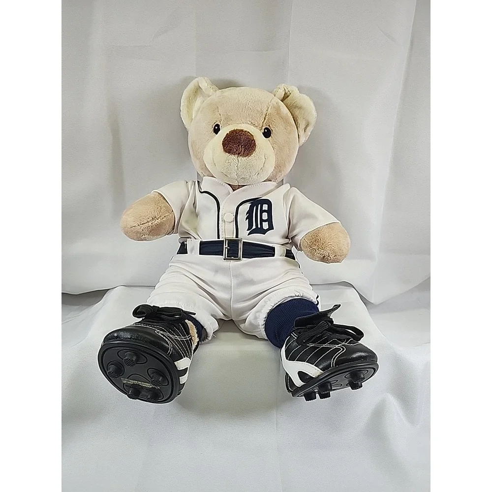 Detroit Tigers Build-A-Bear Workshop Vintage Bear With Uniform And Cleats - Picture 1 of 3